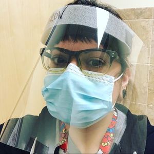 Meet your Posher, Sharon